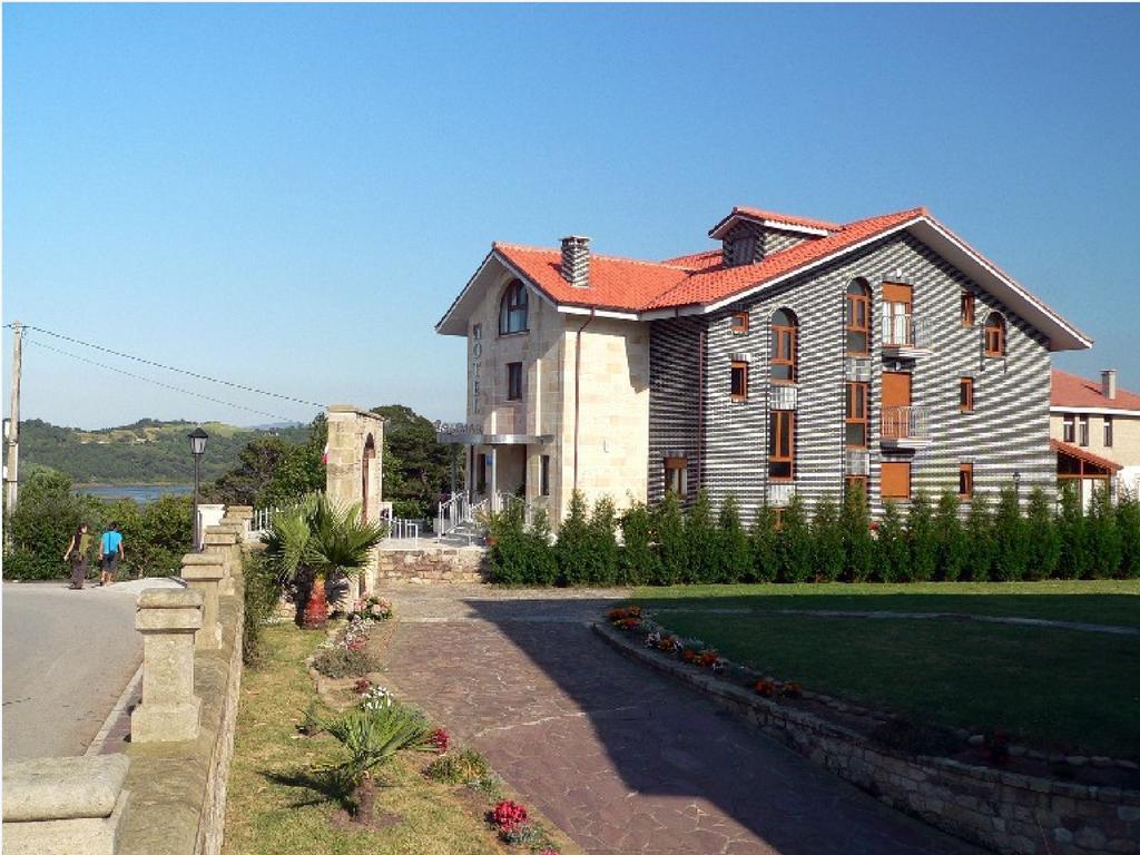 Hotel Azul De Galimar San Vicente De La Barquera Eksteriør billede